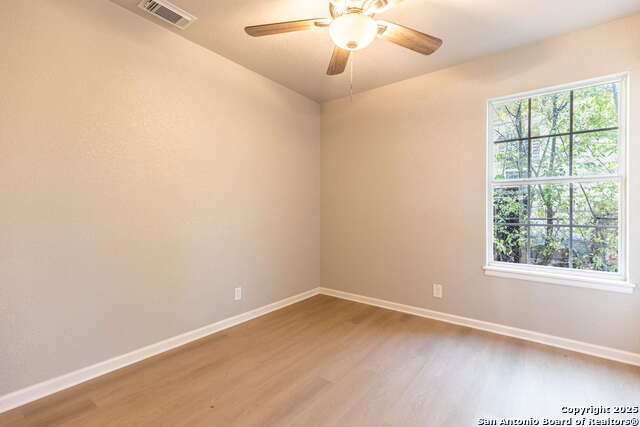 Image 22 of 32 For 97 Denton  