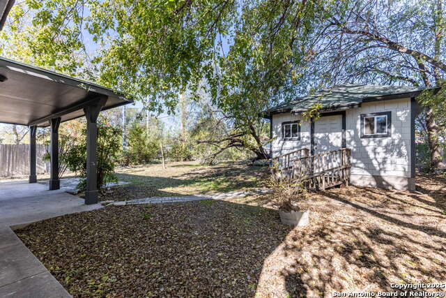 Image 28 of 32 For 97 Denton  