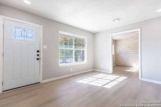 Image 5 of 32 For 97 Denton  