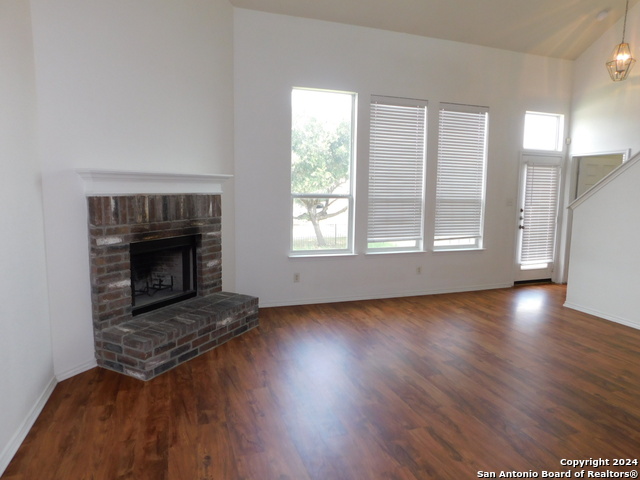 Image 5 of 21 For 5708 Mahogany Bay