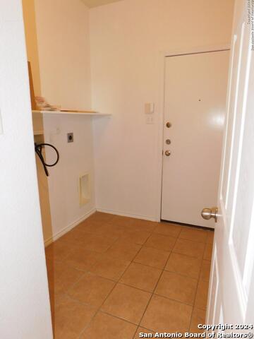 Image 7 of 21 For 5708 Mahogany Bay