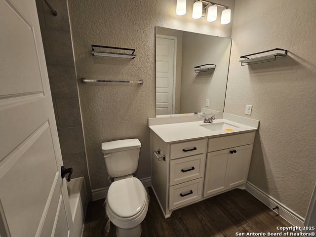 Listing photo id 16 for 14081 May Mist