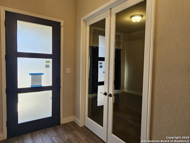 Listing photo id 2 for 14081 May Mist