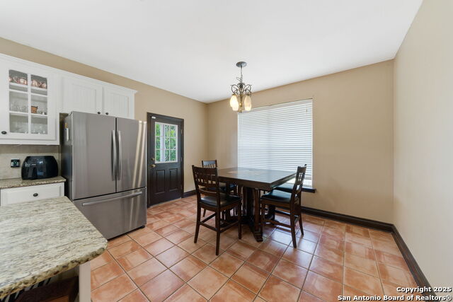 Image 14 of 35 For 103 Saddle View Dr