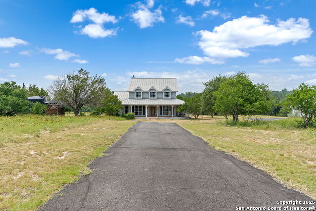 Image 2 of 35 For 103 Saddle View Dr