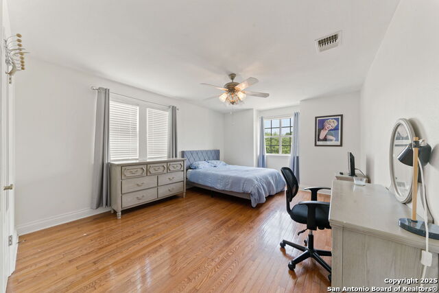 Image 25 of 35 For 103 Saddle View Dr