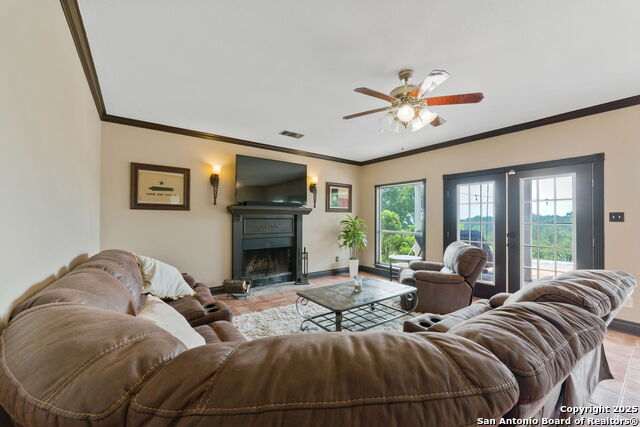 Image 8 of 35 For 103 Saddle View Dr