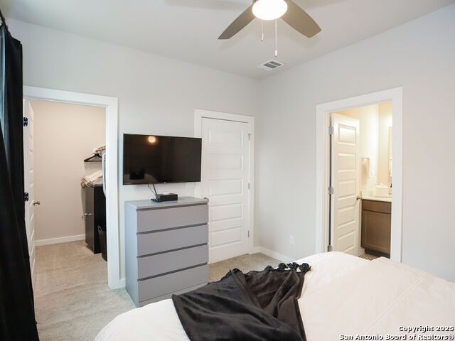 Image 15 of 26 For 230 Lucas 102