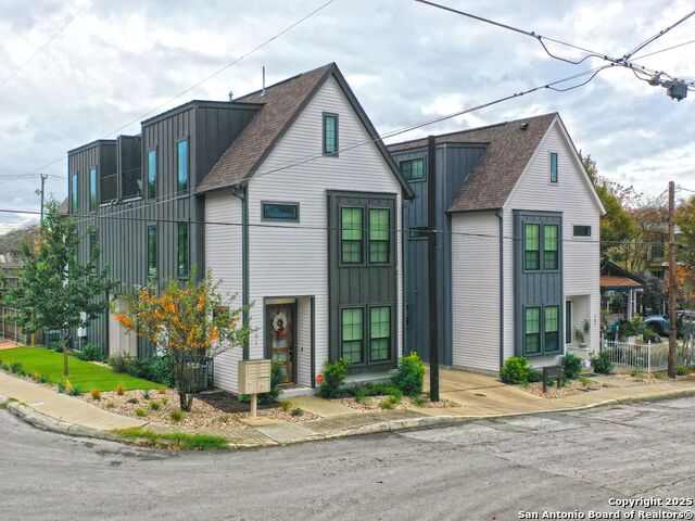 Image 2 of 26 For 230 Lucas 102