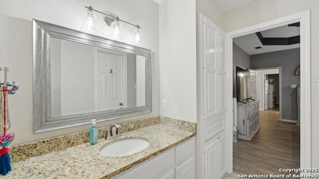 Image 22 of 49 For 226 Broken Arrow