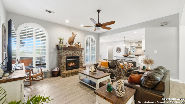 Image 9 of 49 For 226 Broken Arrow