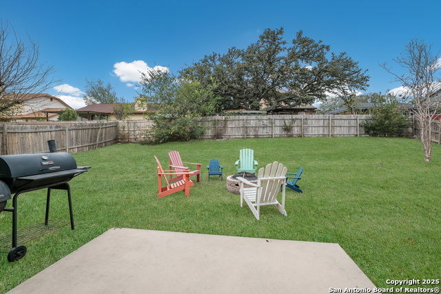 Listing photo id 21 for 1009 Victoria Crossing
