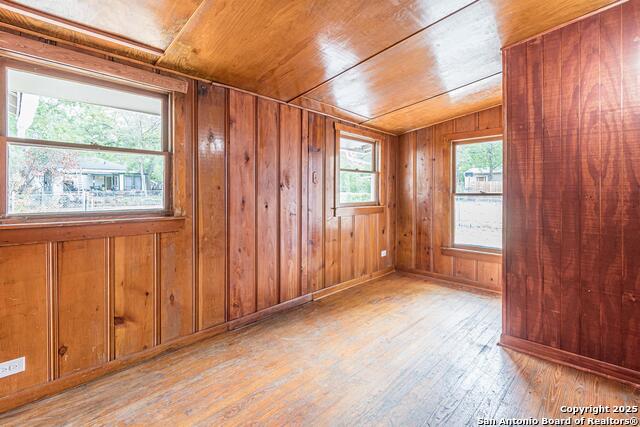 Image 6 of 13 For 129 Koehler Court