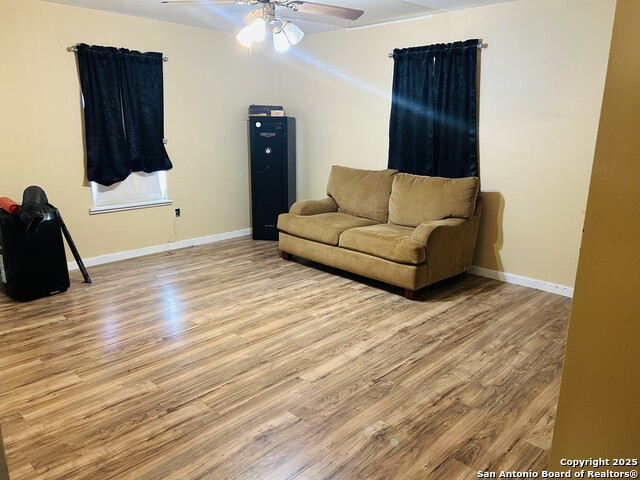 Listing photo id 9 for 406 Hernandez