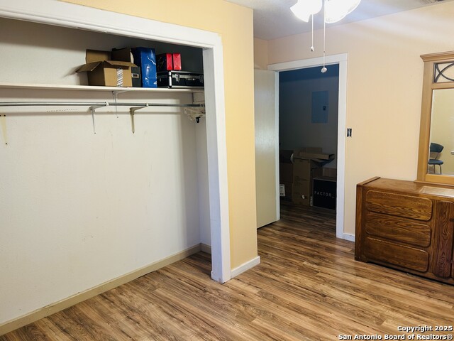 Listing photo id 12 for 406 Hernandez