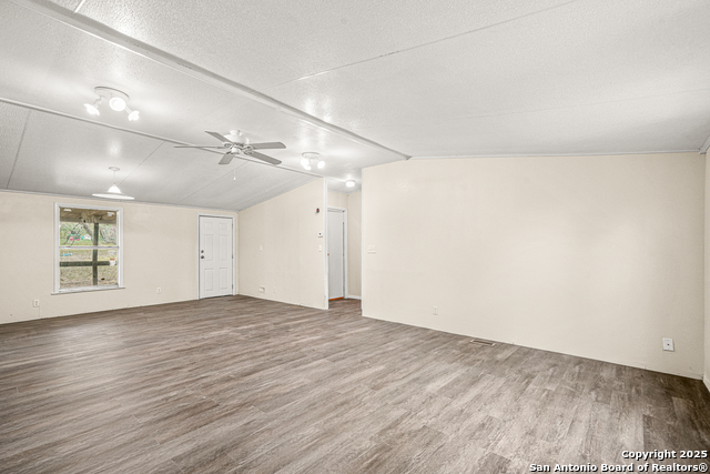 Image 11 of 25 For 844 County Road 4511