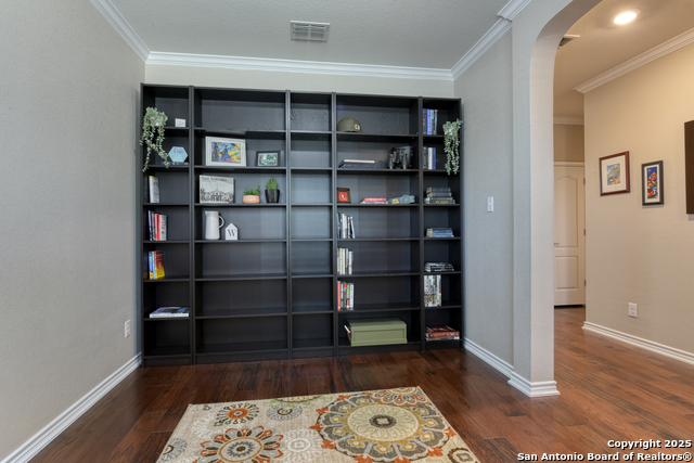 Image 5 of 32 For 26018 Los Mirasoles