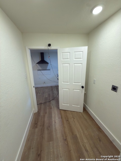 Listing photo id 2 for 117 Riverdale