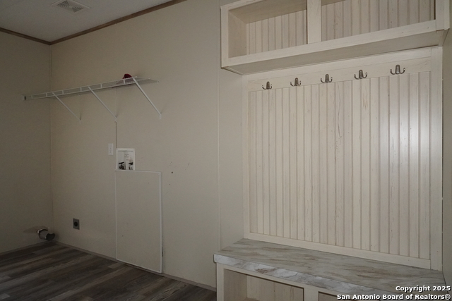 Image 20 of 28 For 70 Gallinas Creek Rd