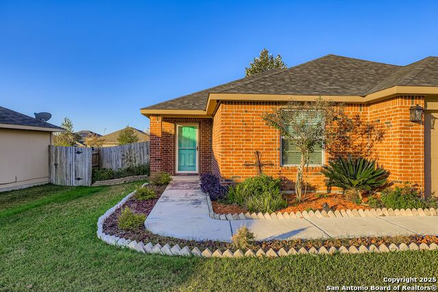 Details for 1013 Polmont, Seguin, TX 78155