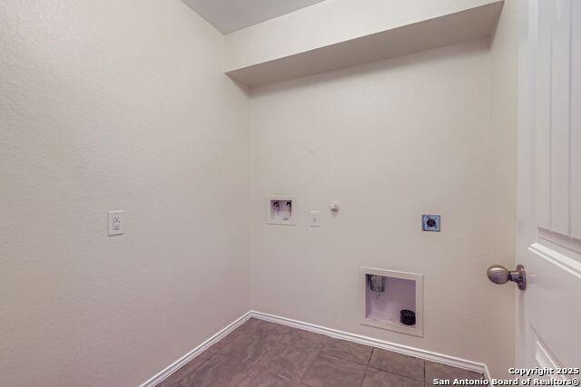 Image 20 of 23 For 1013 Polmont