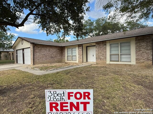 Listing photo id 1 for 1078 Frost Fire