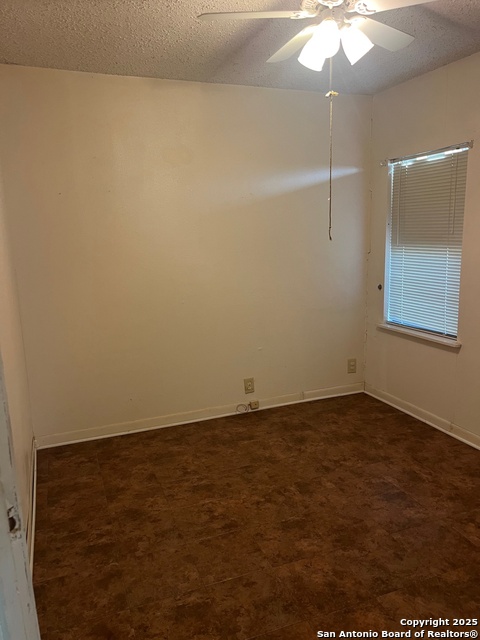 Image 5 of 19 For 3111 Hicks