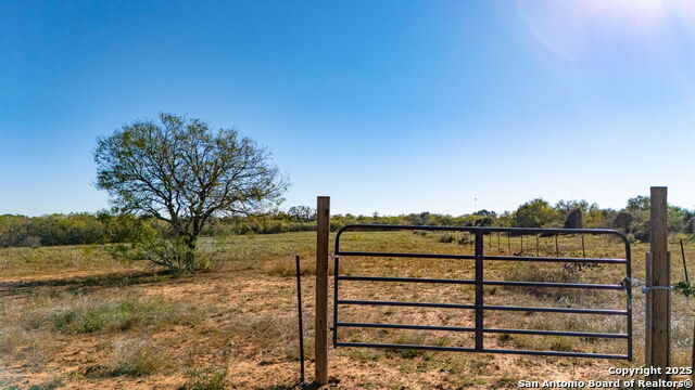 Details for 13710 Us Highway 87, Adkins, TX 78101