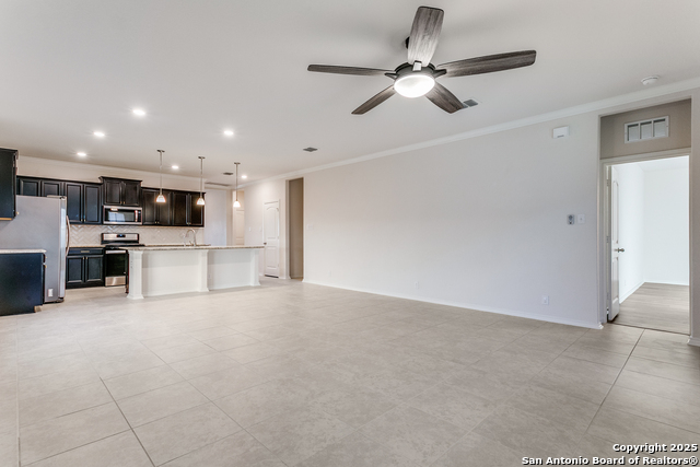 Image 6 of 25 For 12445 Vista Rim