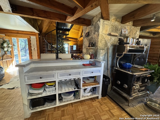 Image 22 of 55 For 620 Lake Forest