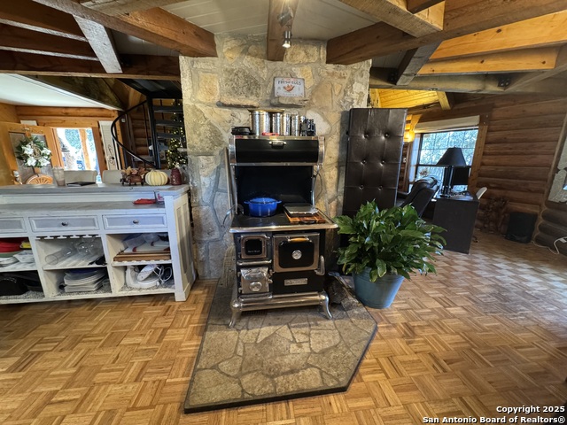 Image 23 of 55 For 620 Lake Forest