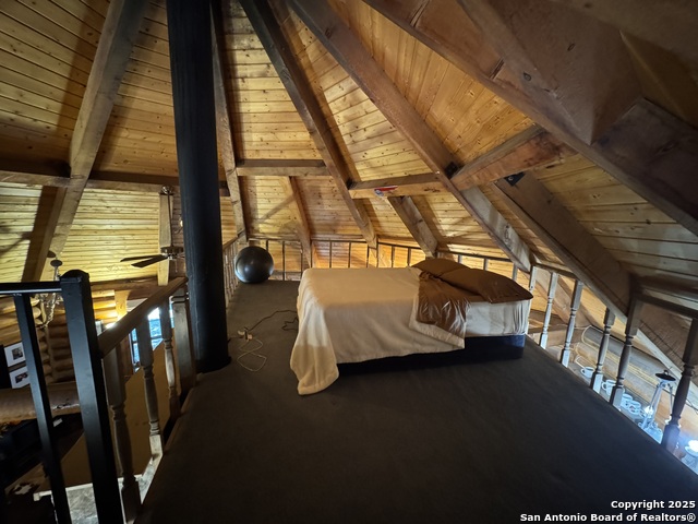 Image 26 of 55 For 620 Lake Forest