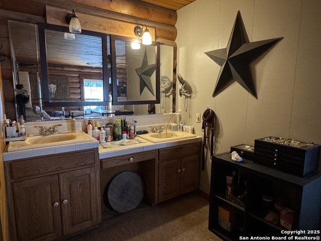 Image 32 of 55 For 620 Lake Forest