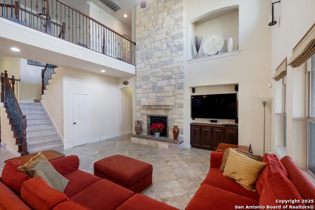 Image 5 of 41 For 11907 Lampasas