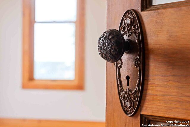 Image 37 of 43 For 7625 State Highway 16 N