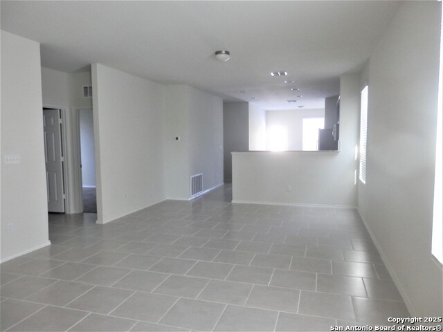 Image 22 of 40 For 334 Mistflower