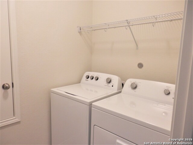 Image 26 of 40 For 334 Mistflower