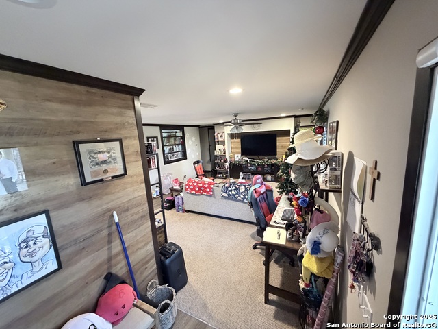 Image 4 of 16 For 4559 Chamberlain