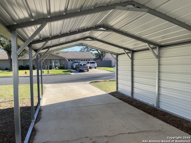 Image 23 of 24 For 1710 Rosewood