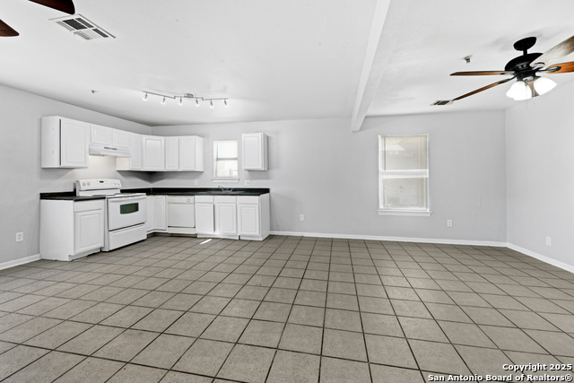 Image 12 of 20 For 6735 Brothers