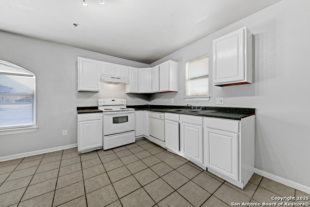 Image 7 of 20 For 6735 Brothers