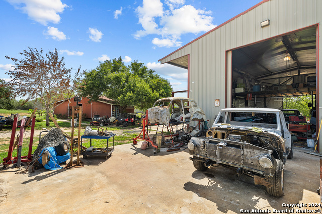 Image 6 of 47 For 424 Homecrest