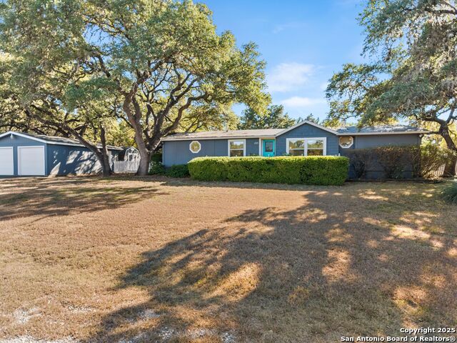 Details for 103 Stonegate South, Boerne, TX 78006