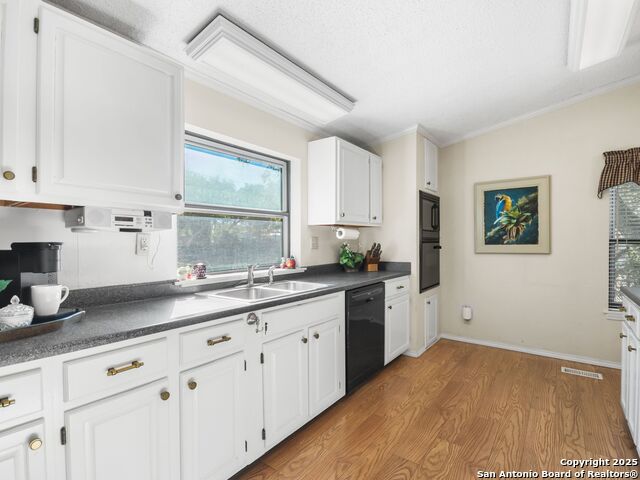 Image 15 of 35 For 103 Stonegate South