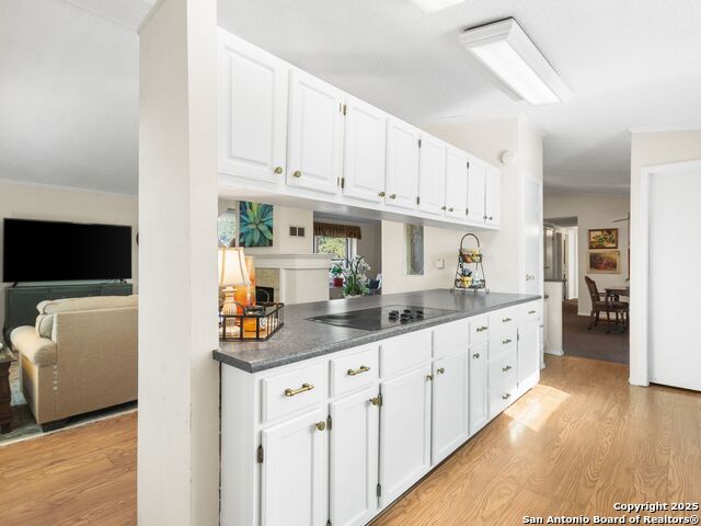 Image 17 of 35 For 103 Stonegate South