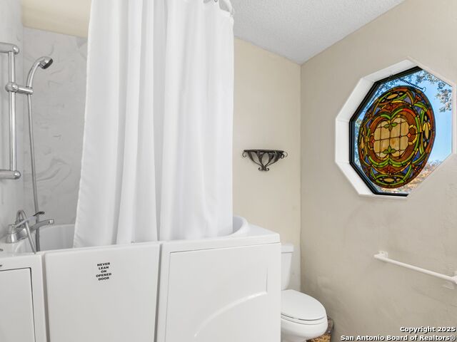 Image 27 of 35 For 103 Stonegate South