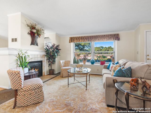 Image 9 of 35 For 103 Stonegate South