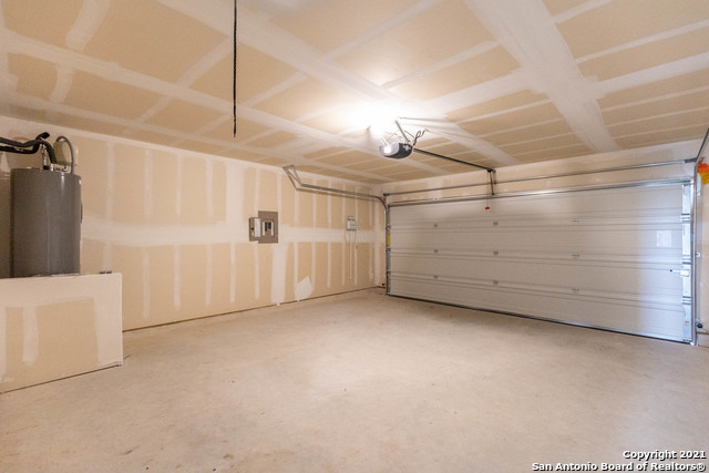 Image 26 of 32 For 5630 Elm Valley Dr