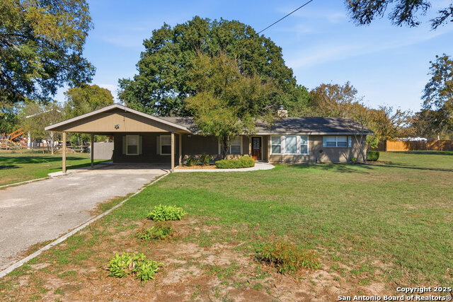 Image 3 of 43 For 163 Lakeside Dr.