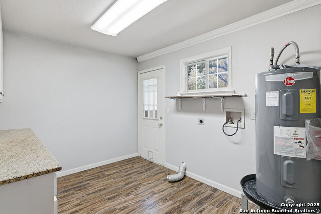 Image 32 of 43 For 163 Lakeside Dr.